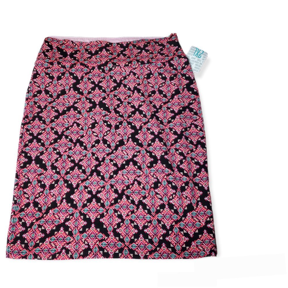 Women’s 𝅺LuLaRoe cassie SZ 2xl pencil diamond aztec print black multicolor skirt